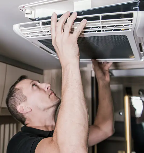  Professional Licensed And Insured Cleaners in Highland, IN